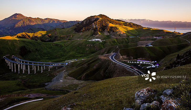 《新疆•霍城•果子沟》图片素材