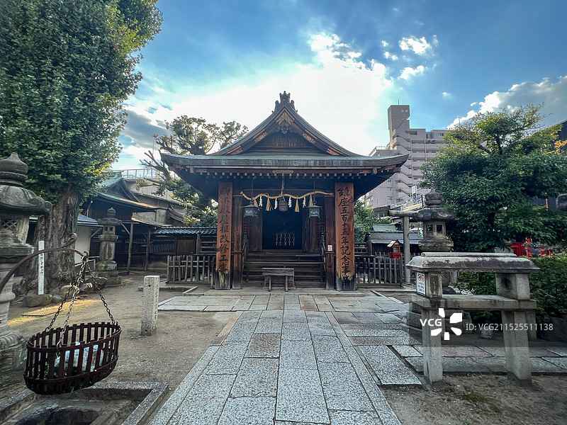 名古屋居民区中的神庙图片素材