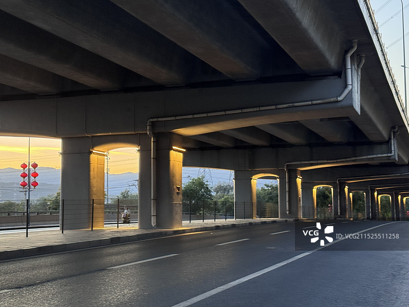 日照金桥 北京汽车广告背景 京西山色 桥梁建筑图片素材