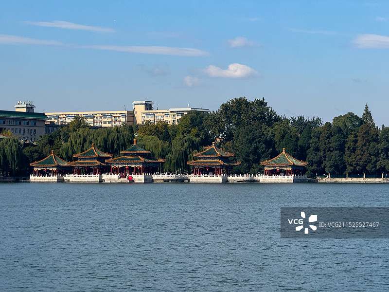 北海公园五龙亭图片素材