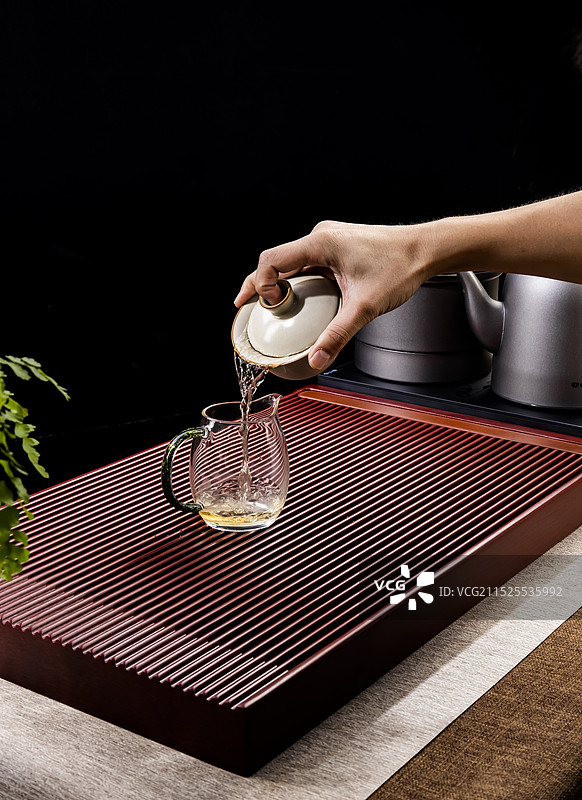 中式简约茶盘品茗图片素材