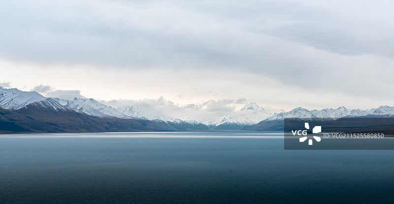 普卡基湖图片素材