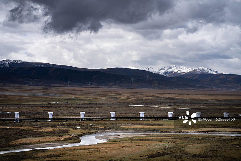 毛亚大草原图片素材