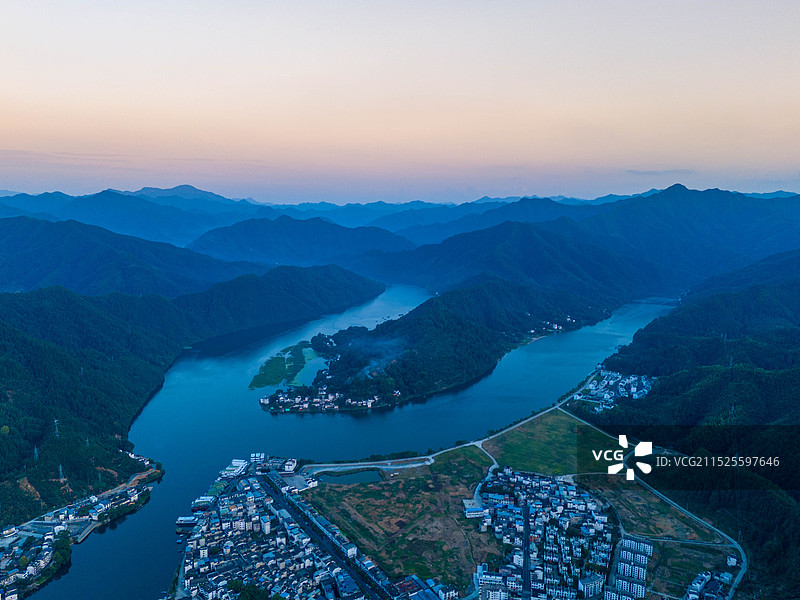 新安江图片素材