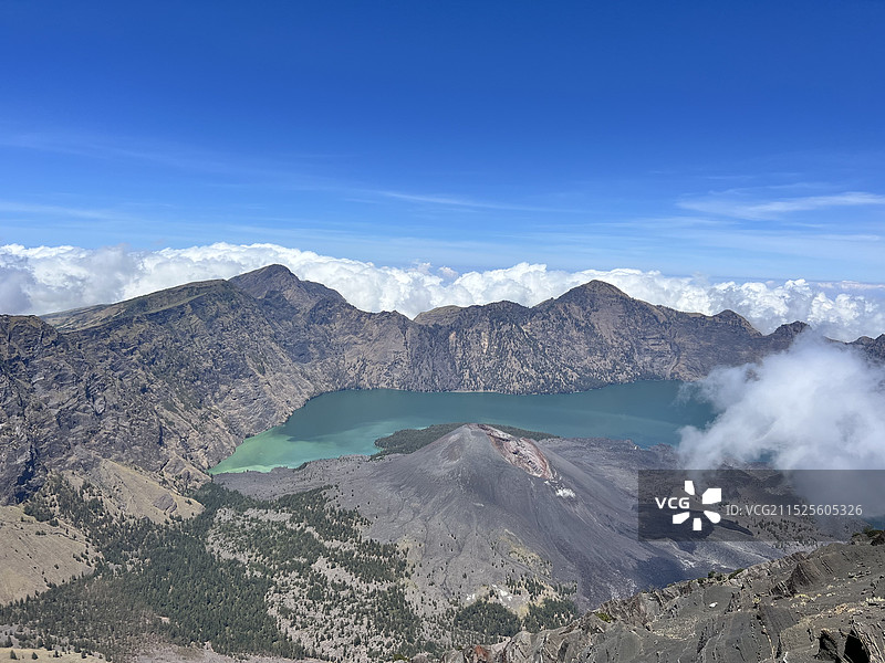 Mount Rinjani图片素材