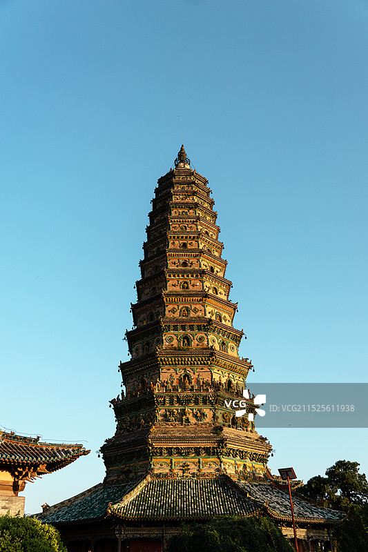 山西广胜寺飞虹塔琉璃塔图片素材