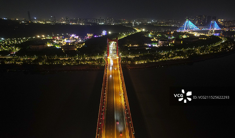 南宁良庆大桥夜景图片素材