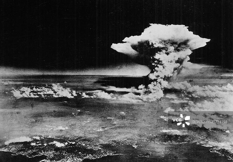 广岛上空的原子云（来自松山）图片素材