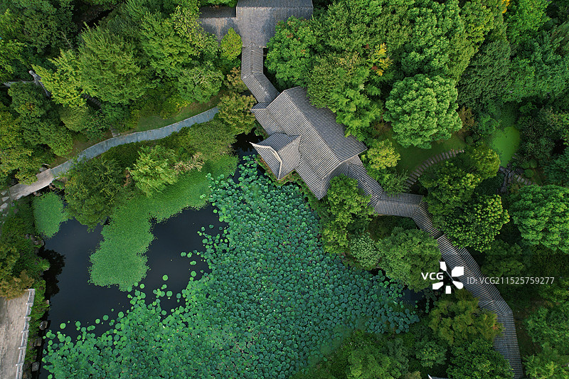 航拍惠山古镇锡惠公园依云轩图片素材