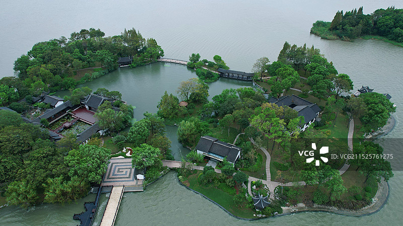 航拍阴天蠡园西施庄图片素材