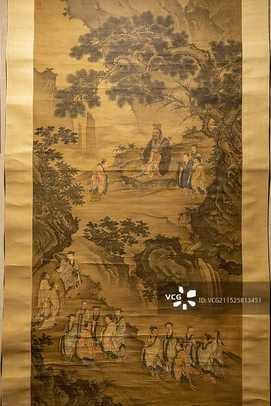 北京故宫“大道之行：儒家文化特展”：孔子讲学图轴（明，孔子博物馆）图片素材