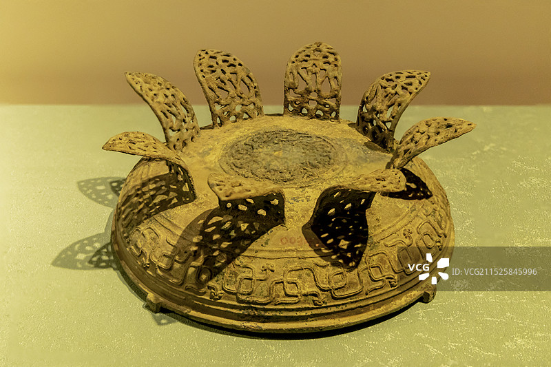 宋公固铺【春秋，2009年山东省枣庄市峄城区徐楼村1号墓出土，枣庄市博物馆】图片素材