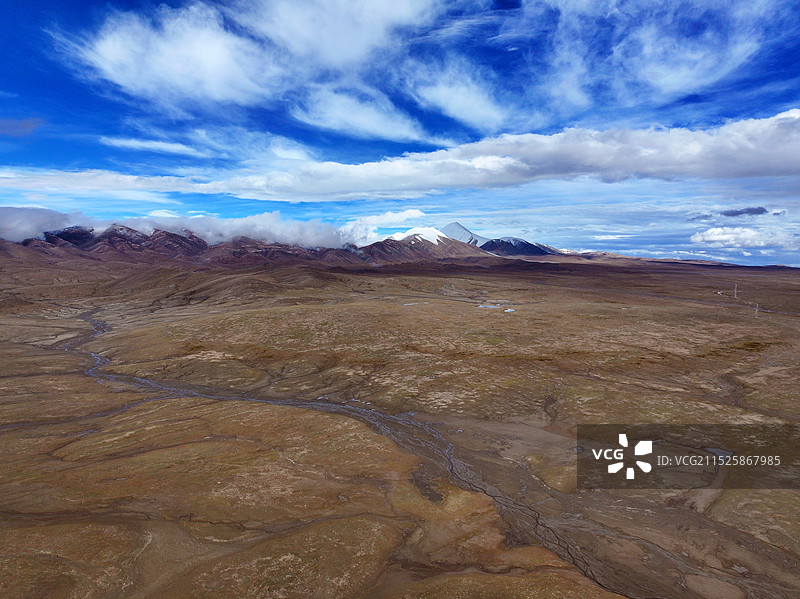 青海省昆仑山世界地质公园玉珠峰国际登山小镇航拍图片素材