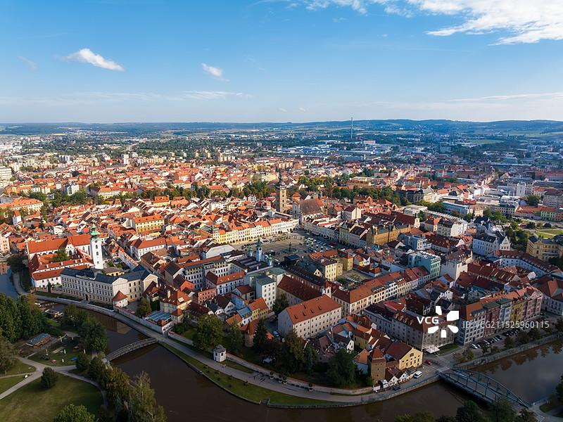 捷克共和国，南捷克州，捷克布杰约维采（ČESKÉ BUDĚJOVICE）百威小镇，航拍图片素材
