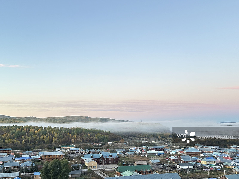 呼伦贝尔大草原 阿尔山 卡线图片素材