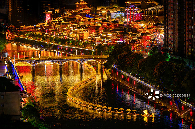 湖北省，恩施土家族苗族自治州，宣恩县，夜景图片素材