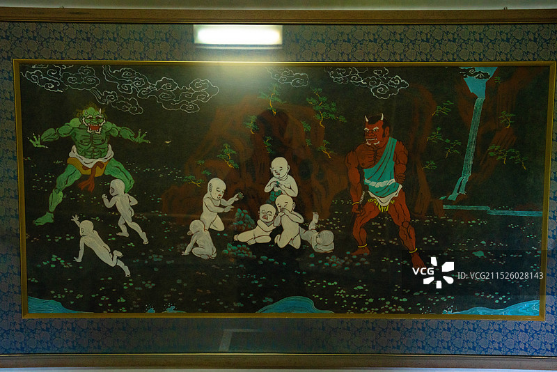 日本九州福冈县久留米市大本山成田山久留米分院，寺庙景区内佛教雕像，佛教历史文化遗产。图片素材