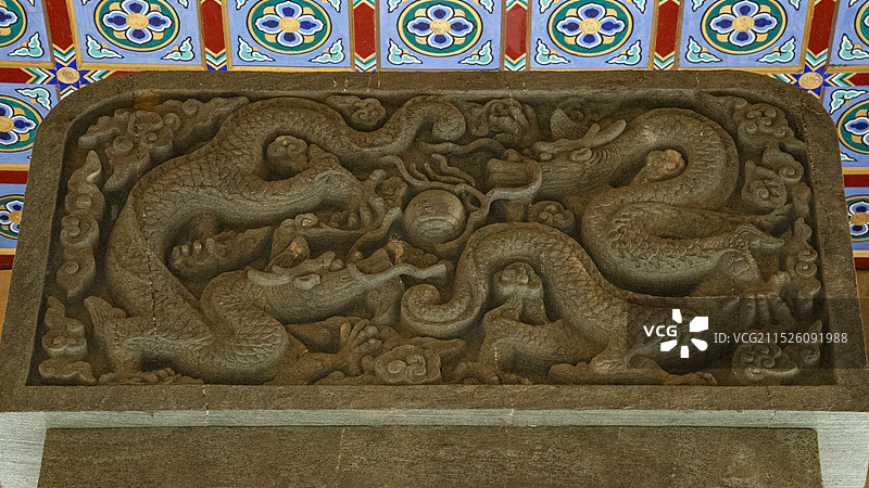 问道武当山-紫霄宫-御碑亭 碑首图片素材