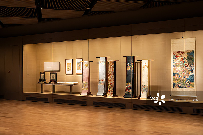苏州博物馆西馆 历代宋锦等丝织品展示厅图片素材