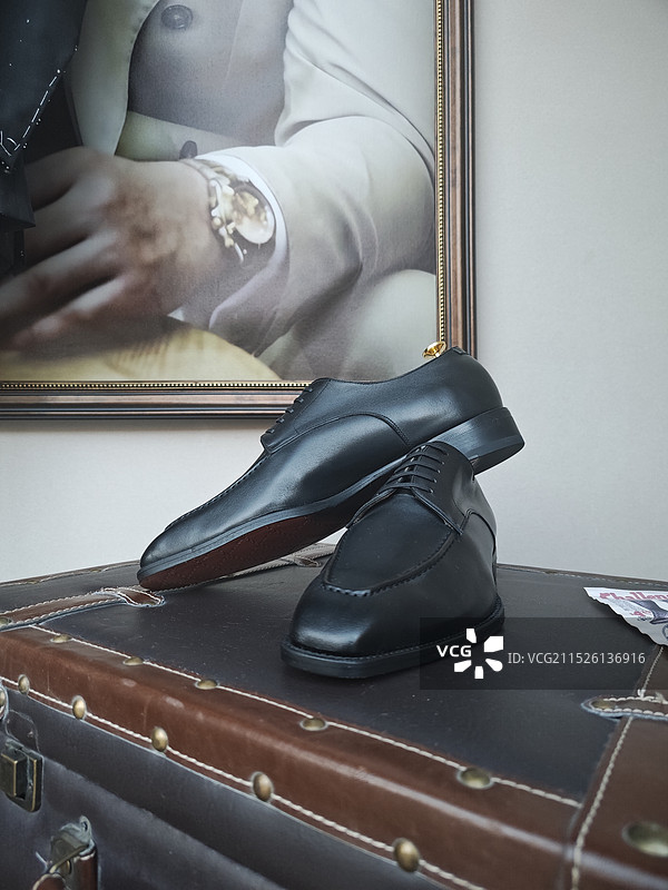 高级定制皮鞋图片素材