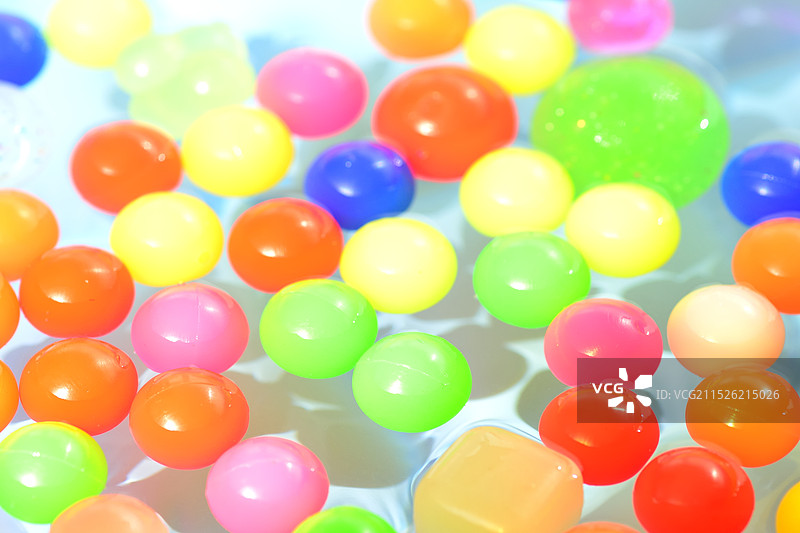 彩色海洋球图片素材