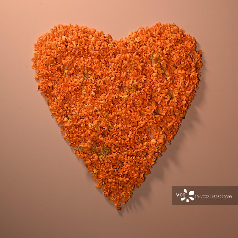 桂花做成爱心的形状图片素材