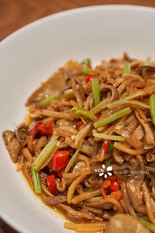 香辣猪肚丝炒芹菜图片素材