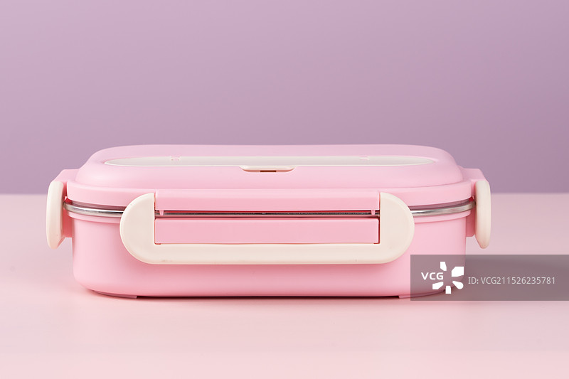 保温不锈钢饭盒图片素材