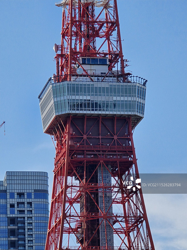 白天的东京塔图片素材