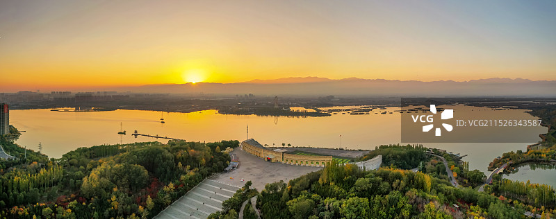 霞映阅海湾图片素材