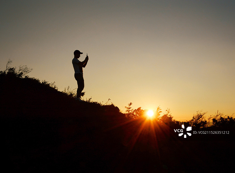 寺院坪的日出日落图片素材