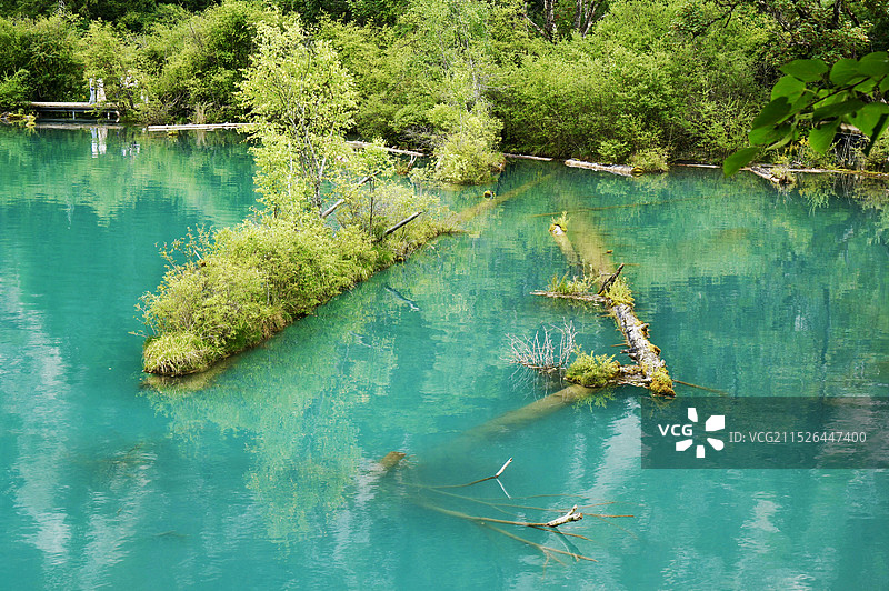 高山蓝宝石图片素材