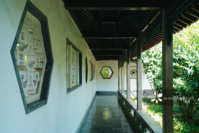 王雪涛纪念馆  中国山东省济南市趵突泉公园沧园图片素材