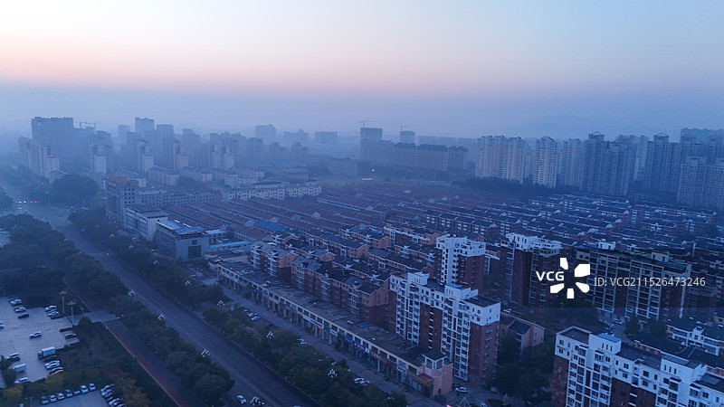 河北唐山迁安市千亿县城市风光早晨图片素材