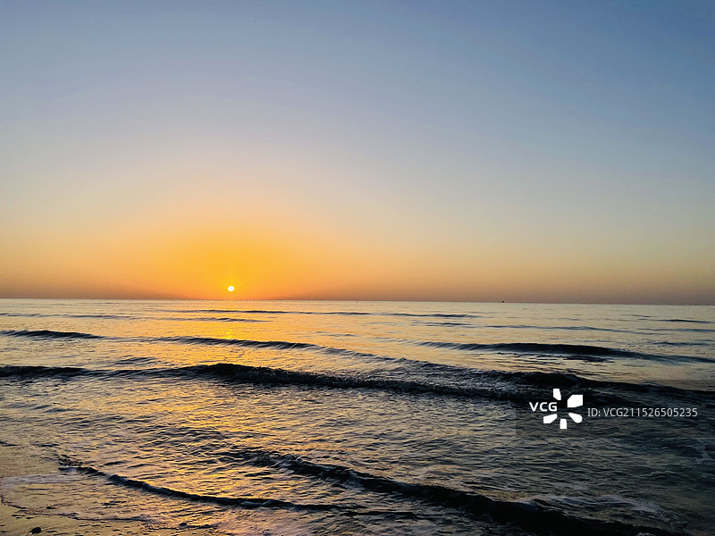 秦皇岛市抚宁区 蔚蓝海岸 海鸥 日出 雪景图片素材