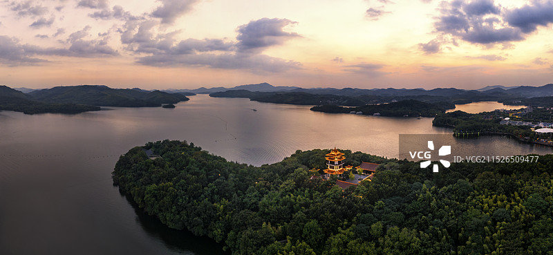 天目湖旅游度假区日落图片素材