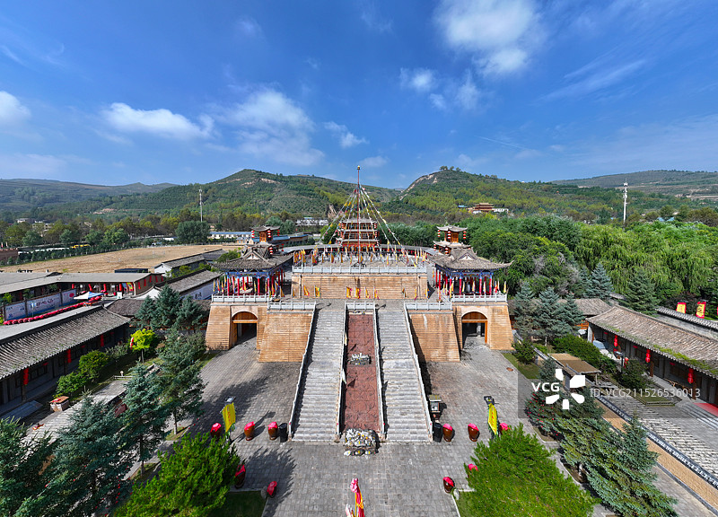 青海省海东市互助县土族故土园彩虹部落航拍图片素材