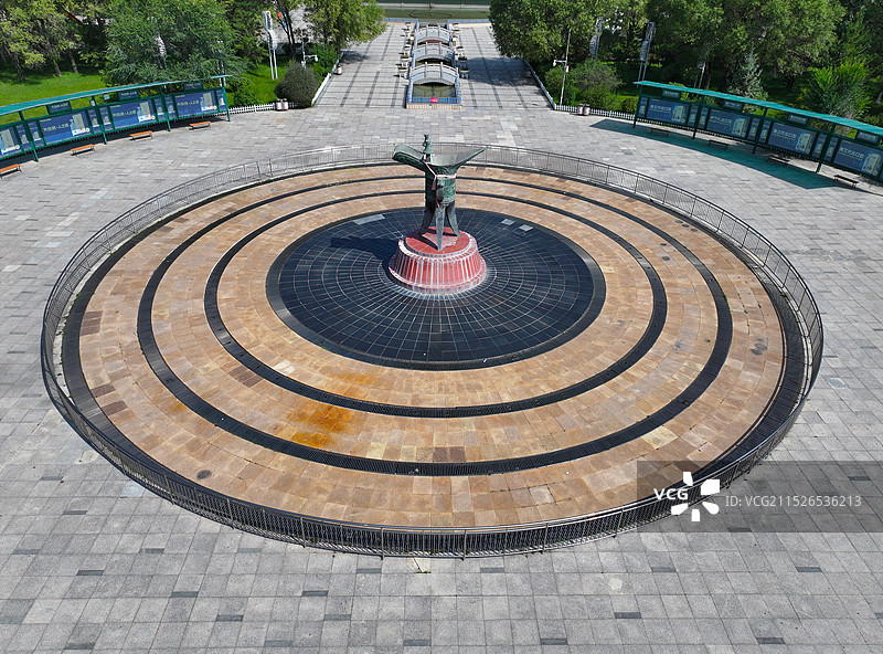 青海省海东市互助县土族故土园青稞酒文化广场航拍图片素材