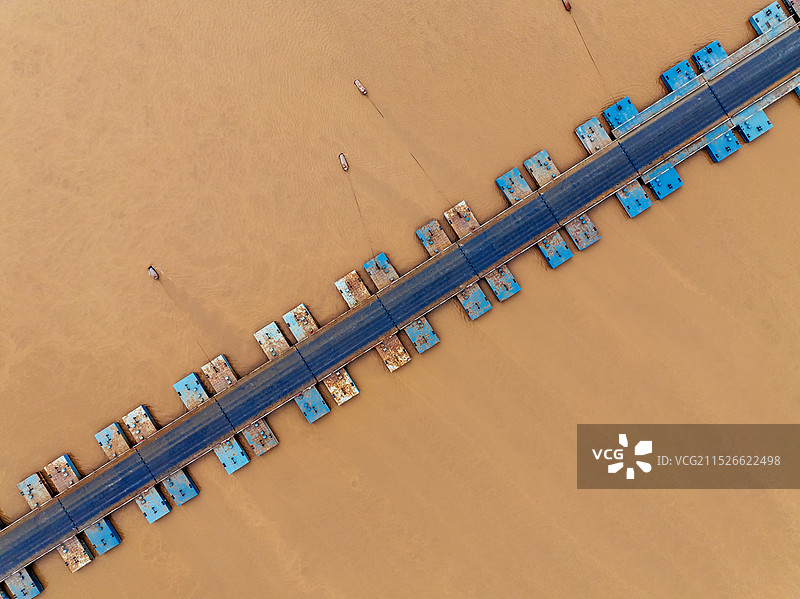 黄河入海口浮桥图片素材