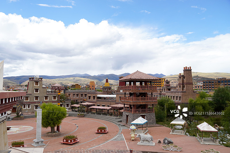 甘孜州甘孜县格萨尔王城景区图片素材