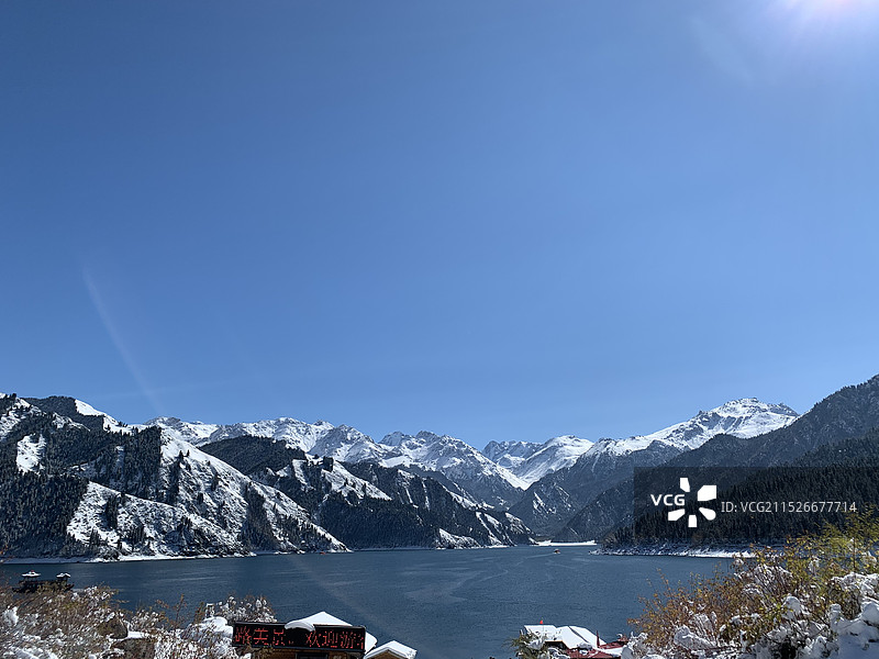 新疆天山天池图片素材