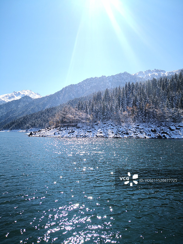 新疆天山天池图片素材