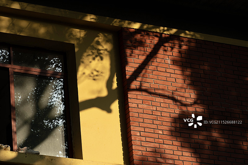 桂林独秀峰王城景区的唯美光影图片素材