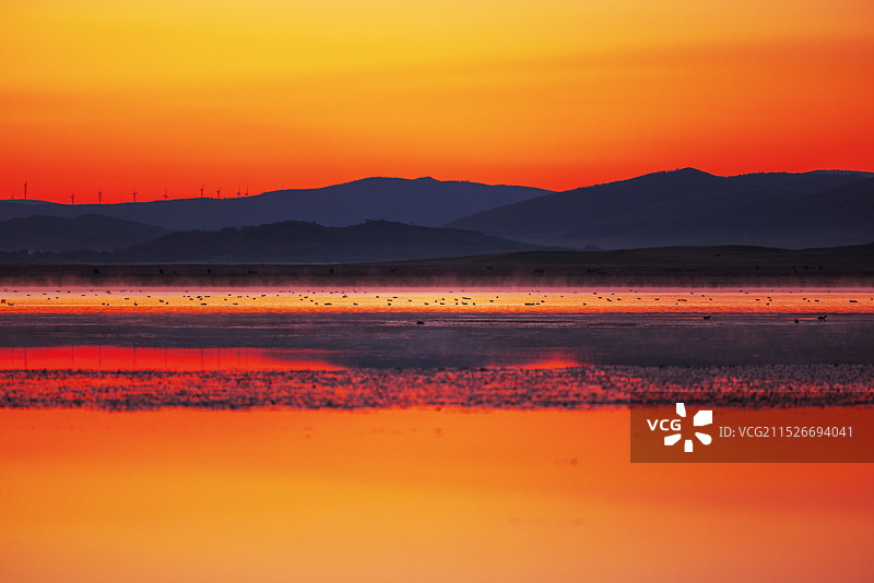 清晨的将军泡子图片素材