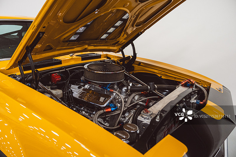 古董车引擎supercharger图片素材