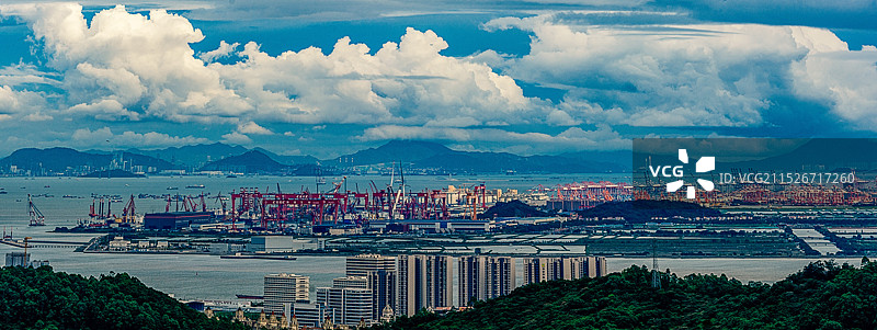 广州南沙黄山鲁山顶看广州龙穴岛、深圳、香港图片素材