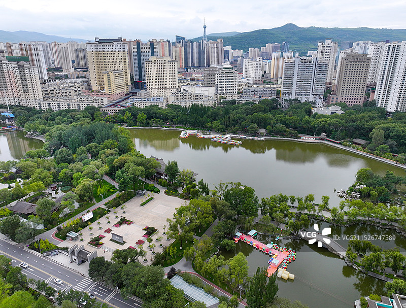 青海省西宁人民公园秀水路城市公园航拍图片素材