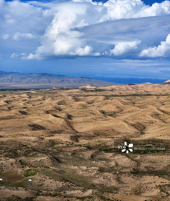 青海省海北藏族自治州青海湖景区金沙湾沙漠地带环湖东路航拍图片素材