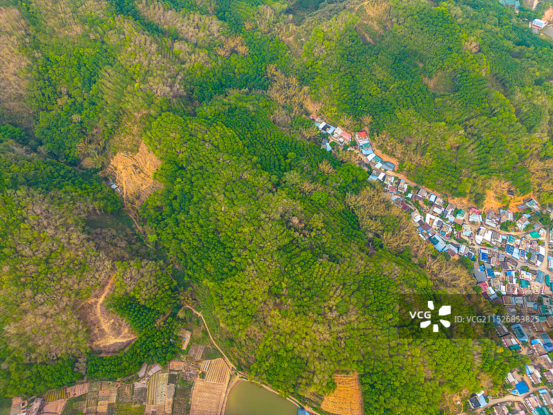 航拍乡村田园风光图片素材