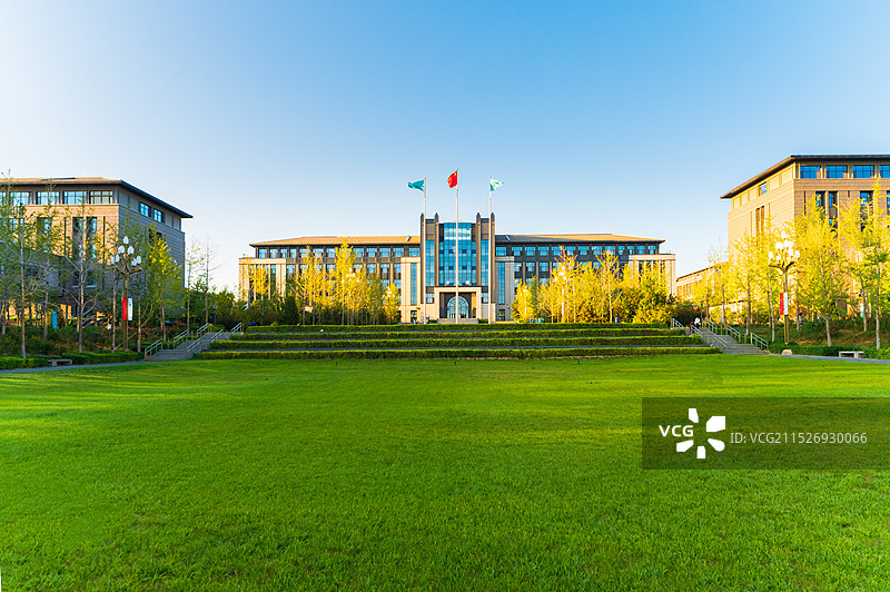 山西大学求真广场风景图片素材